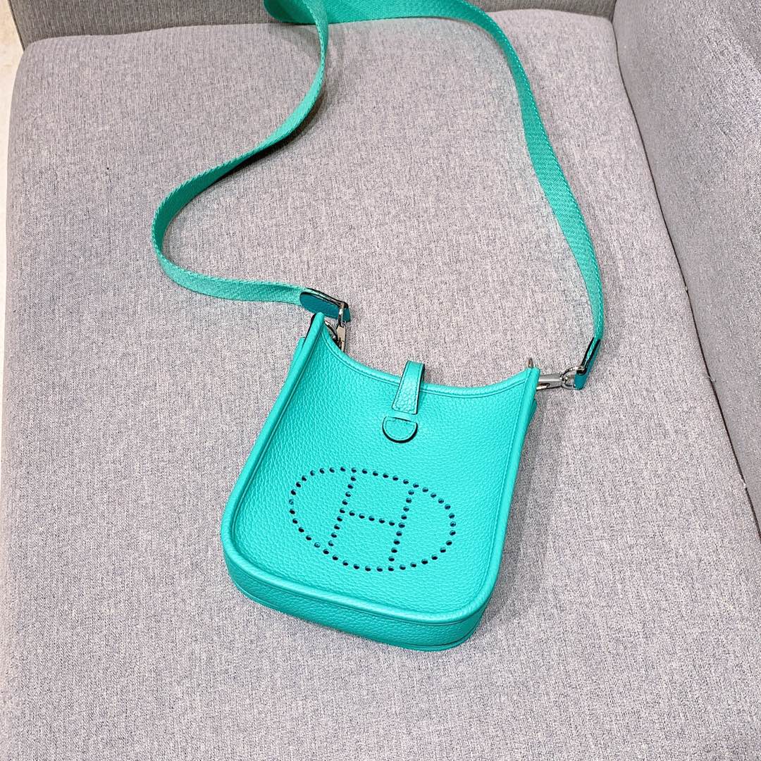 에르메스 미니 에블린16 티파니 그린 은장 끌레망스 가죽